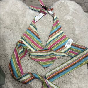 Multicolor open back cropped tops